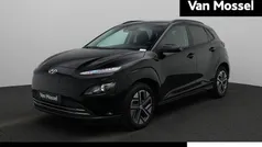 Panthom black mica Gebruikt 2023 Hyundai Kona SUV | € 22.400 (Goede deal)