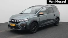 Gebruikt 2024 Dacia Jogger Extreme MPV | € 22.940 (Eerlijke prijs)