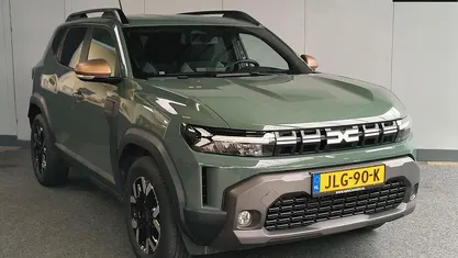 Groen Occasion 2025 Dacia Duster Extreme SUV | € 29.950 (Super prijs)