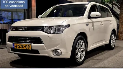 Occasion 2013 Mitsubishi Outlander P-HEV Instyle SUV | € 9.990 (Goede deal)