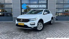 Wit Gebruikt 2020 VW T-Roc Style SUV | € 19.945 (Eerlijke prijs)