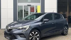 Gebruikt 2021 Renault Clio V LIMITED Hatchback | € 15.900 (Eerlijke prijs)