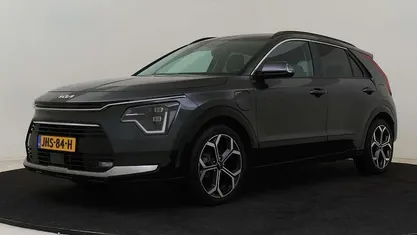Grijs Gebruikt 2023 Kia Niro SUV | € 30.925 (Goede deal)