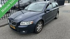 Blauw Gebruikt 2012 Volvo V50 Stationwagen | € 3.450 (Eerlijke prijs)