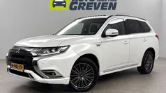 Wit Gebruikt 2020 Mitsubishi Outlander Edition SUV | € 25.700 (Eerlijke prijs)