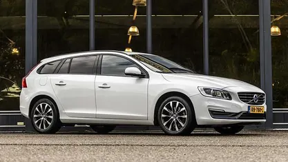 Gebruikt 2017 Volvo V60 Dynamic Stationwagen | € 14.950 (Eerlijke prijs)