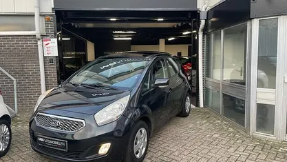 Gebruikt 2010 Kia Venga Hatchback | € 3.499 (Super prijs)