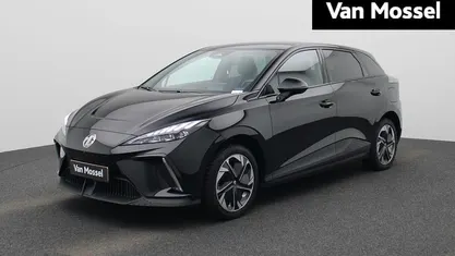 Zwart Gebruikt 2023 MG MG4 EV Luxury Hatchback | € 23.400 (Eerlijke prijs)