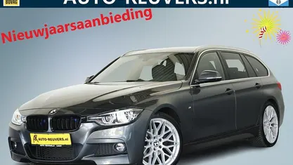 Grijs Occasion 2017 BMW 320 M Sport Stationwagen | € 20.900 (Goede deal)