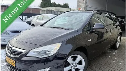Occasion 2011 Opel Astra Edition Stationwagen | € 2.950 (Goede deal)