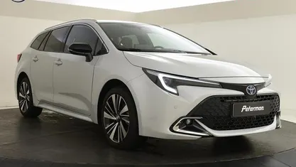 Occasion 2025 Toyota Corolla Hybrid Style Stationwagen | € 32.399 (Super prijs)