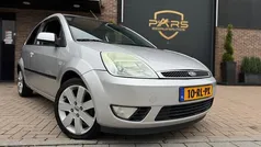 Grijs Gebruikt 2005 Ford Fiesta Futura Hatchback | € 1.450 (Eerlijke prijs)