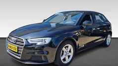 Zwart Gebruikt 2020 Audi A3 Sportback Proline Hatchback | € 17.930 (Eerlijke prijs)