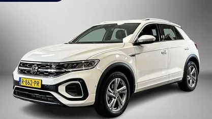 Gebruikt 2022 VW T-Roc R-line SUV | € 25.995 (Eerlijke prijs)