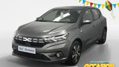 Grijs Gebruikt 2024 Dacia Sandero Expression Hatchback | € 16.935 (Eerlijke prijs)