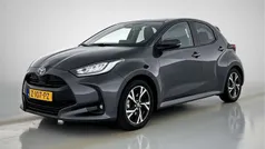 Grijs Gebruikt 2024 Toyota Yaris Hybrid Edition Hatchback | € 24.450 (Eerlijke prijs)