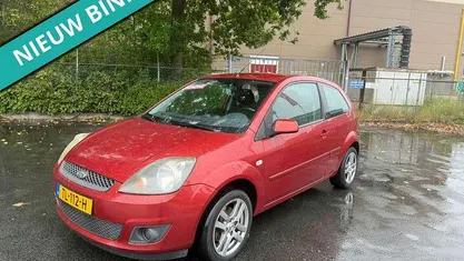 Occasion 2008 Ford Fiesta Futura Hatchback | € 2.199 (Eerlijke prijs)