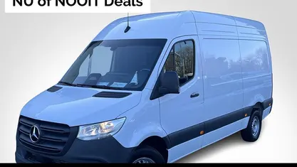 Wit Occasion 2024 Mercedes Sprinter Van | € 44.900 (Super prijs)