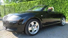 Zwart Gebruikt 2000 Audi TT Roadster Basis Cabriolet | € 7.990 (Eerlijke prijs)