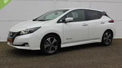 Wit, metallic lak Gebruikt 2019 Nissan Leaf N-Connecta Hatchback | € 11.885 (Goede deal)