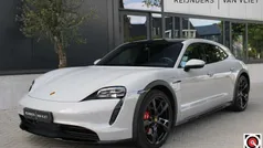 Grijs Gebruikt 2023 Porsche Taycan Cross Turismo Sedan | € 69.890 (Goede deal)