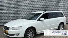 Gebruikt 2015 Volvo V70 Inscription Stationwagen | € 20.694 (Eerlijke prijs)