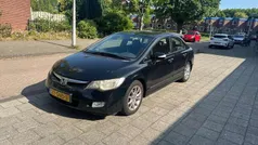 Zwart, metallic lak Gebruikt 2008 Honda Civic Hybrid Sedan | € 2.900 (Goede deal)