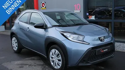 Grijs Gebruikt 2026 Toyota Aygo X SUV | € 16.935 (Goede deal)