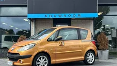 Oranje Gebruikt 2005 Peugeot 1007 Hatchback | € 2.500 (Eerlijke prijs)