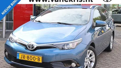 Gebruikt 2016 Toyota Auris Touring Sports Stationwagen | € 13.599 (Eerlijke prijs)