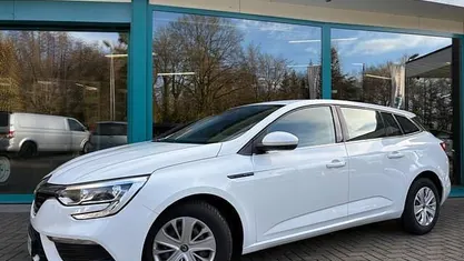Occasion 2017 Renault Mégane GrandTour Stationwagen | € 9.900 (Goede deal)