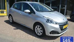 Grijs Gebruikt 2017 Peugeot 208 Active Hatchback | € 9.995 (Eerlijke prijs)