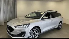 Grijs, metallic lak Gebruikt 2022 Ford Focus Stationwagen | € 16.745 (Eerlijke prijs)