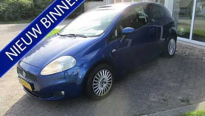 Occasion Fiat Grande Punto Dynamic 77 PK (56 kW) 2007 Blauw Hatchback