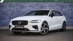 Gebruikt 2021 Volvo V60 R-Design Stationwagen | € 31.899 (Eerlijke prijs)