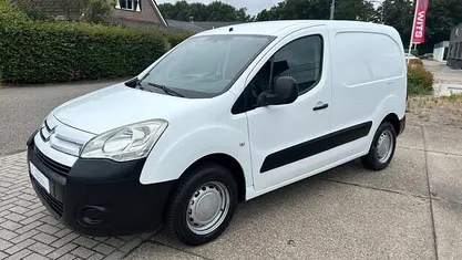 Gebruikt 2009 Citroën Berlingo MPV | € 6.450 (Eerlijke prijs)