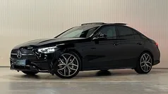 Zwart Gebruikt 2023 Mercedes C300 AMG line Sedan | € 52.900