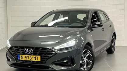 Gebruikt 2021 Hyundai i30 Comfort Hatchback | € 17.925 (Eerlijke prijs)