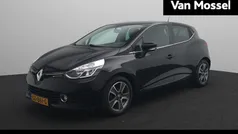 Zwart Gebruikt 2015 Renault Clio IV Night&Day Hatchback | € 7.900 (Eerlijke prijs)