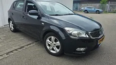 Zwart Gebruikt 2011 Kia Ceed Hatchback | € 4.399 (Goede deal)