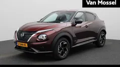 Grijs, metallic lak Gebruikt 2024 Nissan Juke N-Connecta SUV | € 26.440 (Eerlijke prijs)