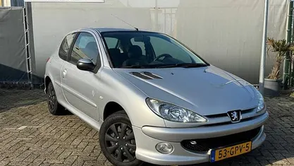 Occasion Peugeot 206 75 PK (55 kW) 2008 Hatchback