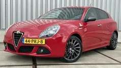 Rood Gebruikt 2011 Alfa Romeo Giulietta Quadrifoglio Verde Hatchback | € 7.995 (Eerlijke prijs)