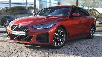 Oranje Gebruikt 2022 BMW 420 Executive Coupé | € 38.450 (Eerlijke prijs)