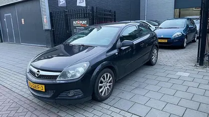 Occasion Opel Astra GTC 116 PK (85 kW) 2008 Zwart Hatchback