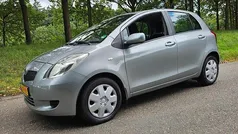 Grijs Gebruikt 2006 Toyota Yaris Hatchback | € 3.950 (Goede deal)