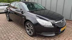 Zwart Gebruikt 2011 Opel Insignia Edition Hatchback | € 6.950 (Eerlijke prijs)