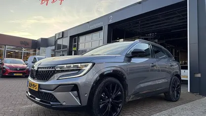 Gebruikt 2024 Renault Austral Iconic SUV | € 36.985 (Eerlijke prijs)