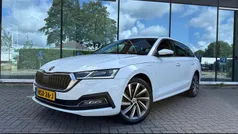 Wit Gebruikt 2020 Skoda Octavia Business Line Stationwagen | € 22.980 (Goede deal)