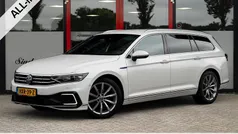 Wit Gebruikt 2020 VW Passat Business Stationwagen | € 25.950 (Eerlijke prijs)